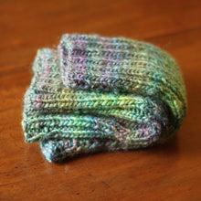 Load image into Gallery viewer, Leg Warmers - Emerald