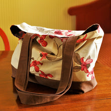 Load image into Gallery viewer, Vanille Tote Bag