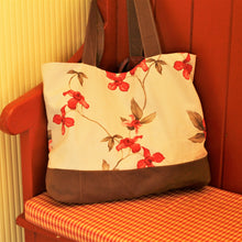 Load image into Gallery viewer, Vanille Tote Bag
