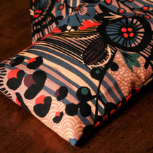 Load image into Gallery viewer, &#39;Way of Flowers&#39; Flaxseed and Lavender Pillow

